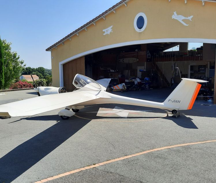 URBAN AIR - UFM 13-15